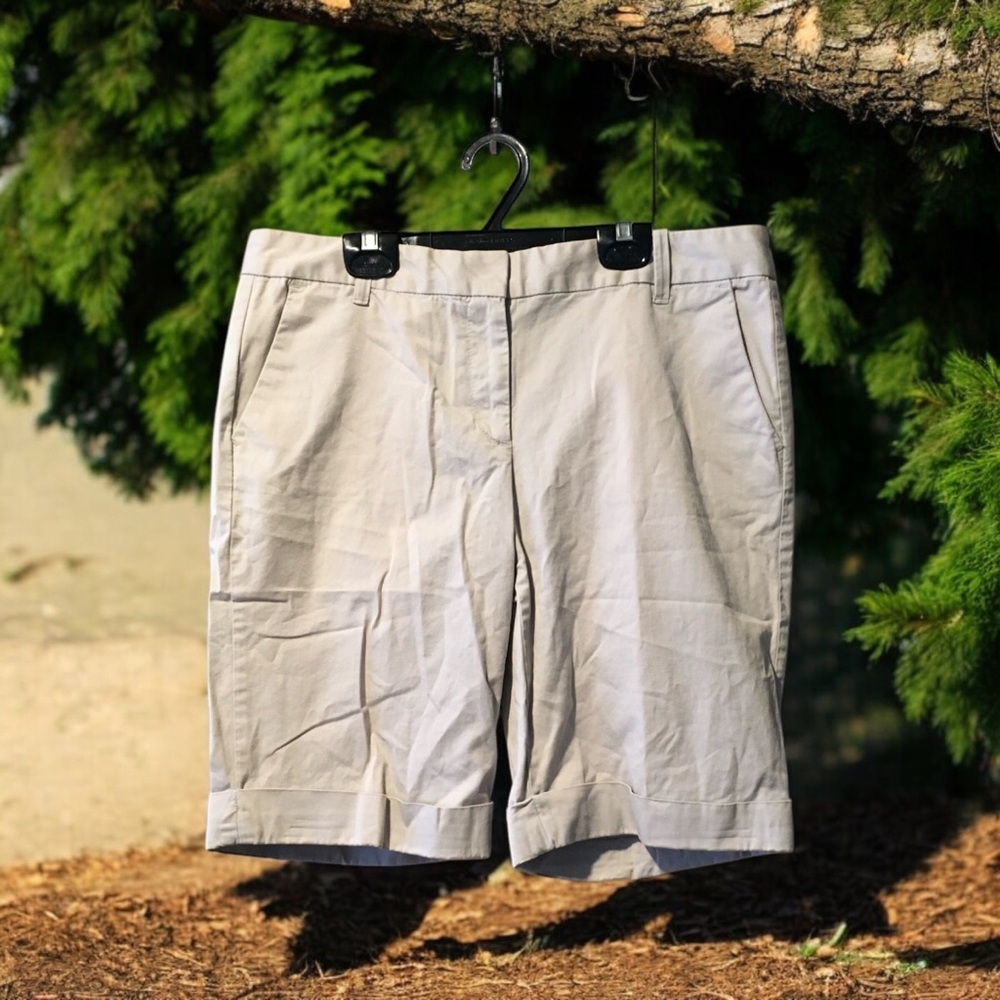 Ann Taylor Women’s Bermuda Shorts